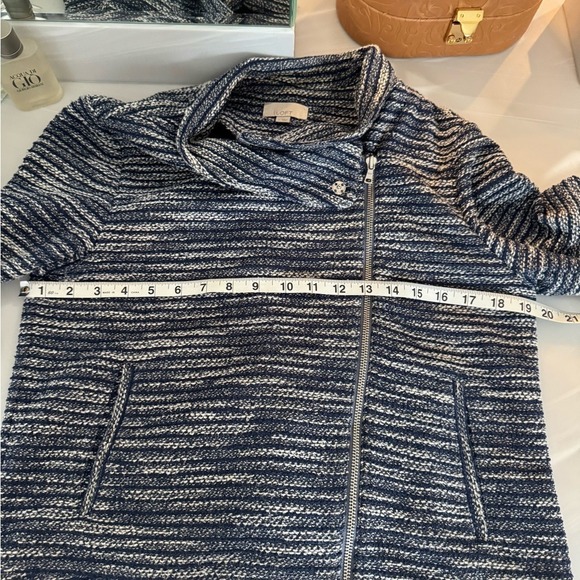 LOFT Navy and White Textured Jacket -Medium - Picture 7 of 7